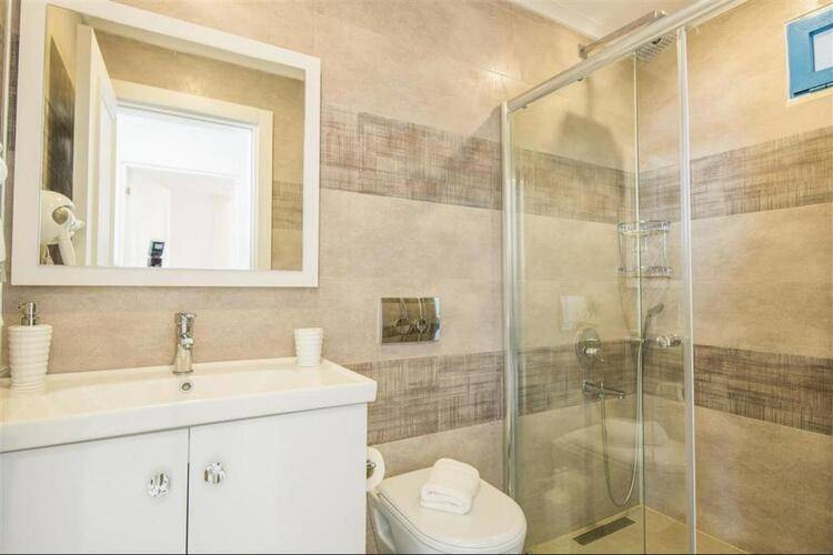 Carpediem Suite Hotel