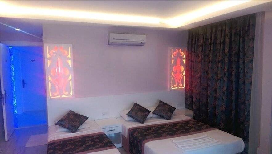 Beachway Hotel