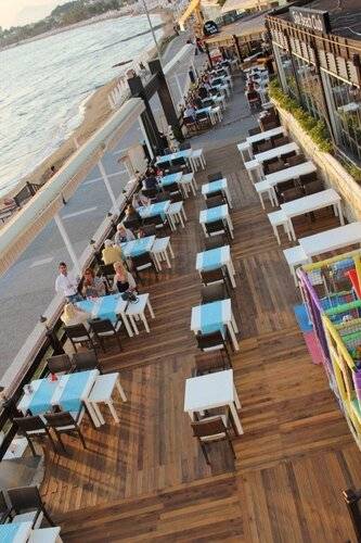 Side Beach Club Hotel