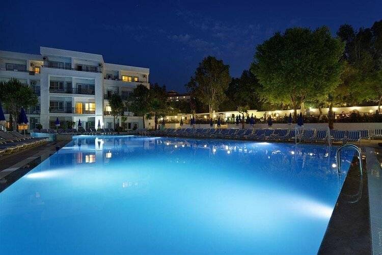 Side Beach Club Hotel