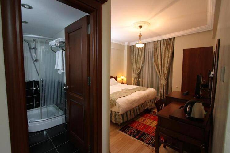 Basileus Hotel