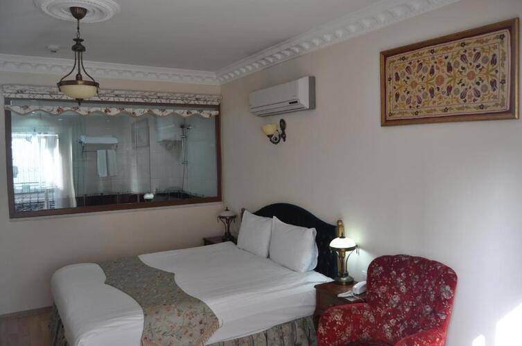 Basileus Hotel