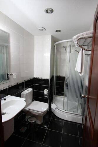 Basileus Hotel