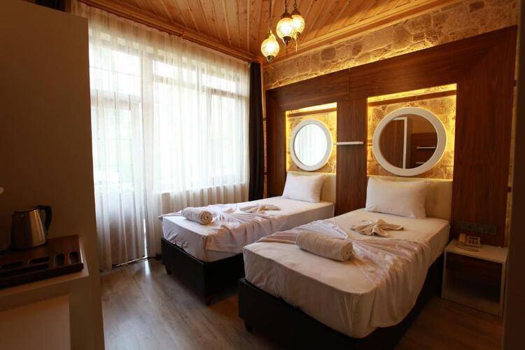 Bacchus Pension
