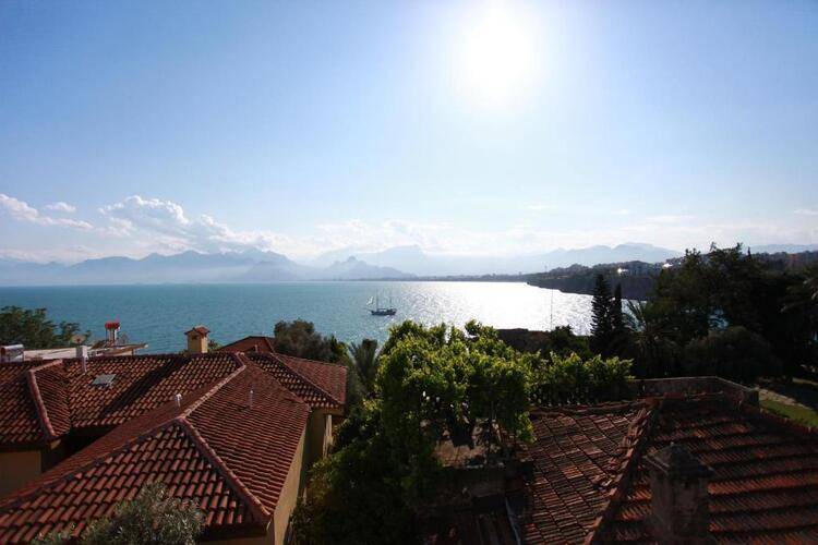 Bacchus Pension