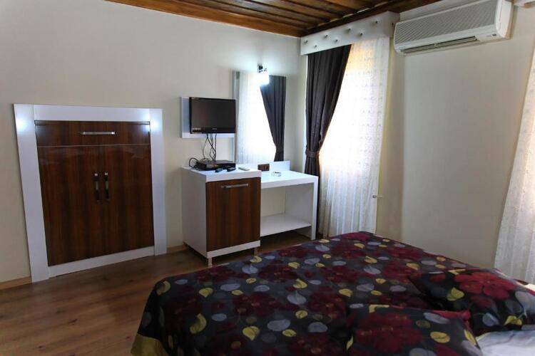 Bacchus Pension