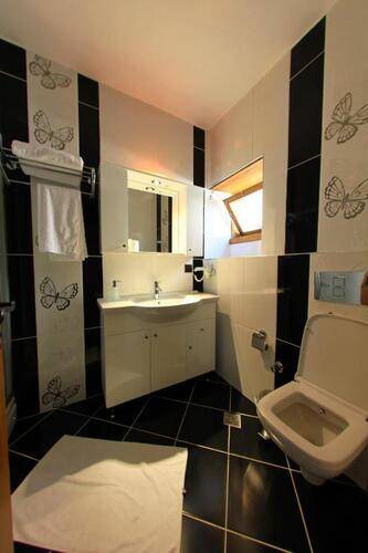 Bacchus Pension