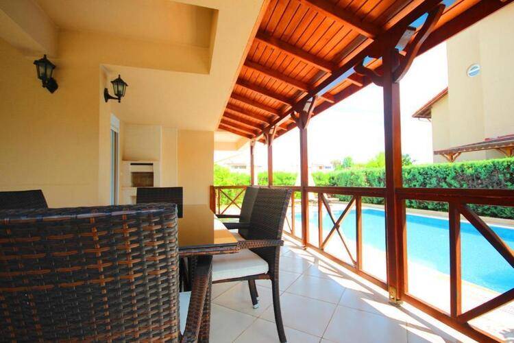 Paradise Town Villa Lisa