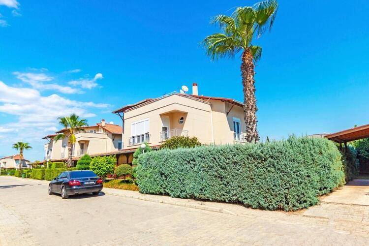 Paradise Town Villa Lisa