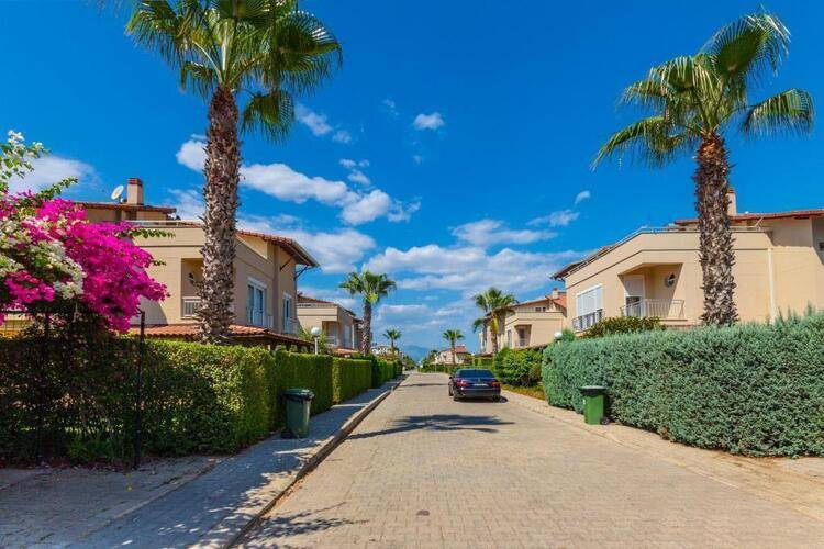 Paradise Town Villa Lisa