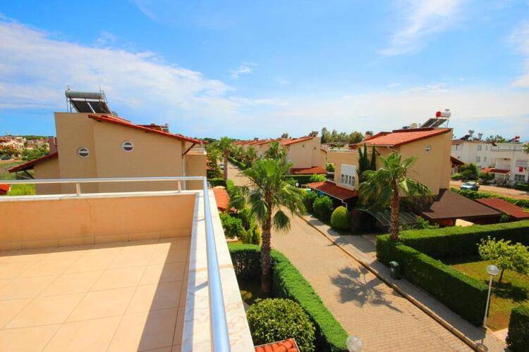 Paradise Town Villa Lisa