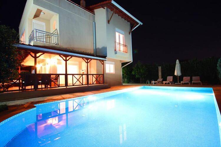 Paradise Town Villa Lisa