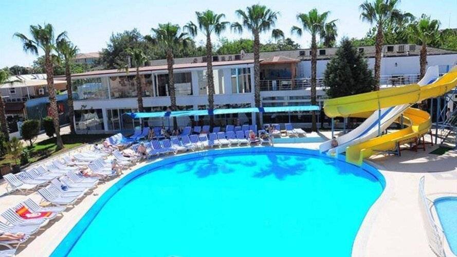 Blue Sky Hotel