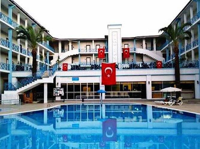 Blue Sky Hotel