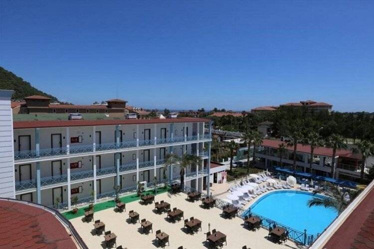 Blue Sky Hotel