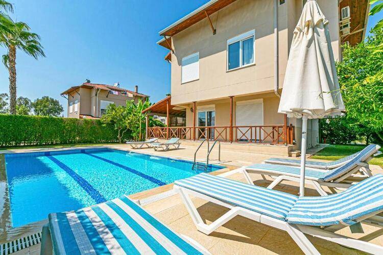 Paradise Town Villa Orchard