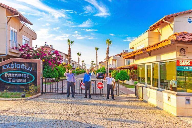 Paradise Town Villa Orchard