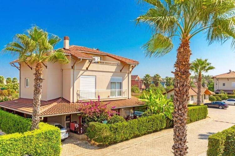 Paradise Town Villa Orchard