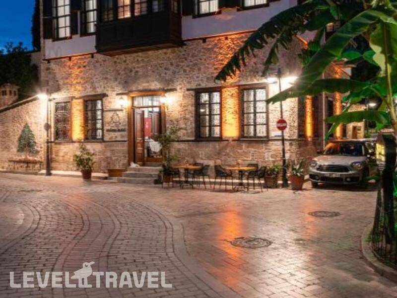Фотография Cedrus Hotel