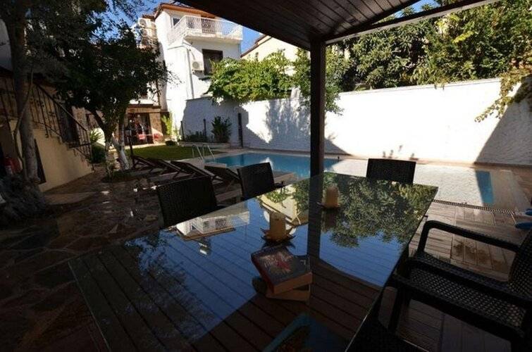 The Suite Apart Hotel