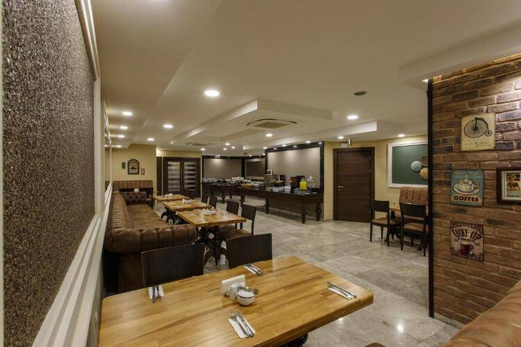 Hotel Antroyal
