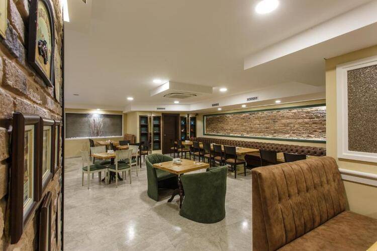 Hotel Antroyal