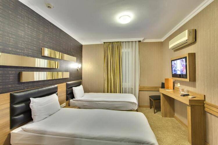 Hotel Antroyal