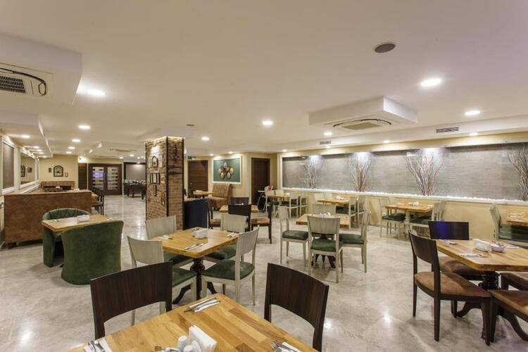 Hotel Antroyal