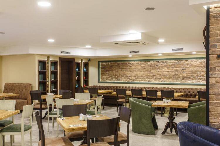 Hotel Antroyal