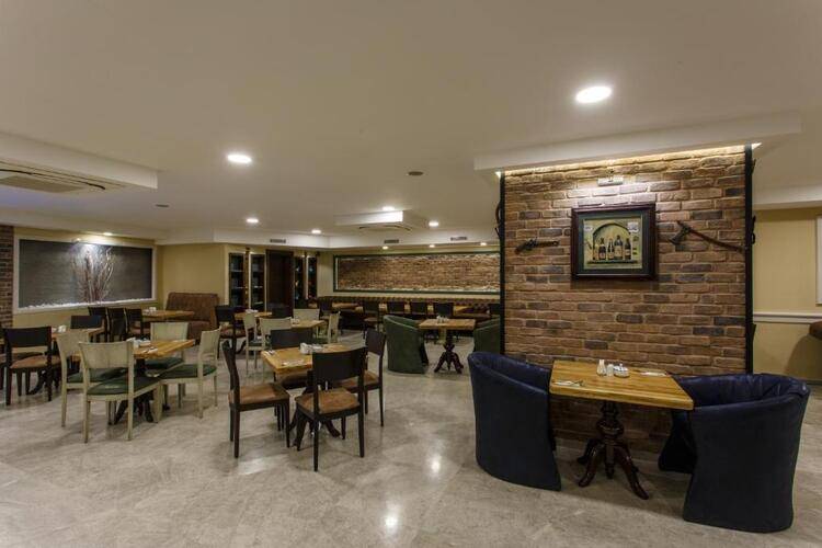 Hotel Antroyal