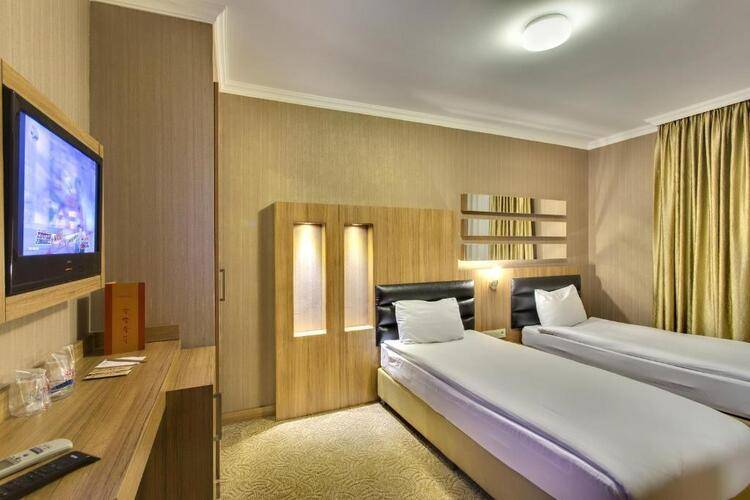 Hotel Antroyal
