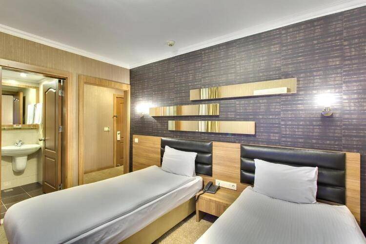 Hotel Antroyal