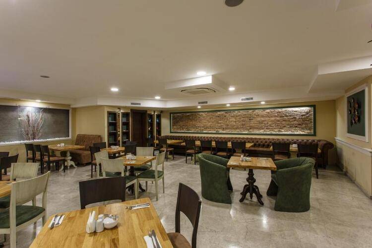 Hotel Antroyal