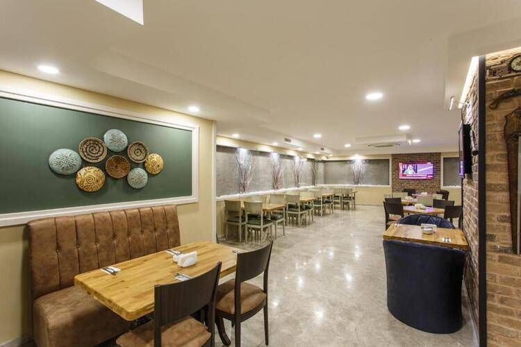 Hotel Antroyal