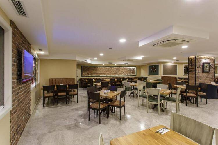 Hotel Antroyal