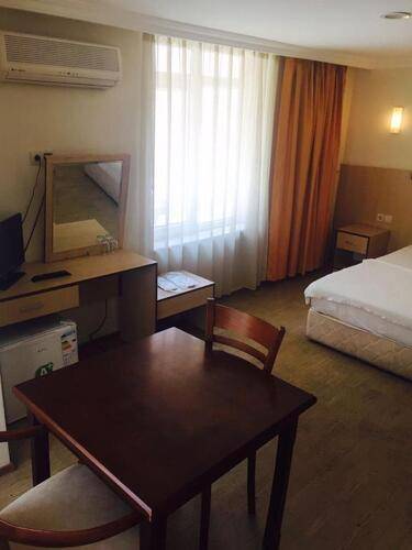 Safari Hotel