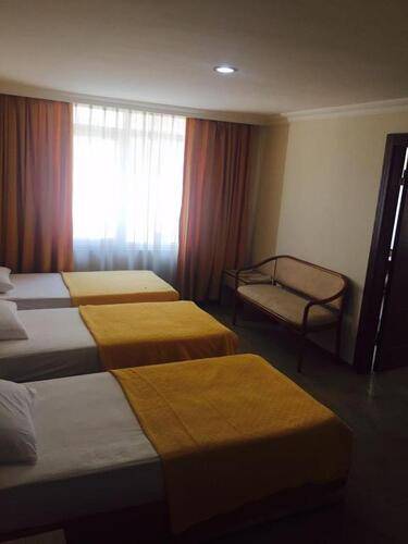 Safari Hotel