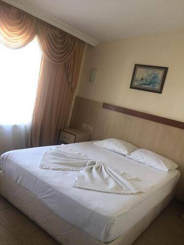 Safari Hotel