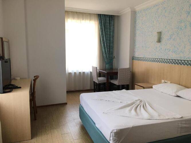 Safari Hotel