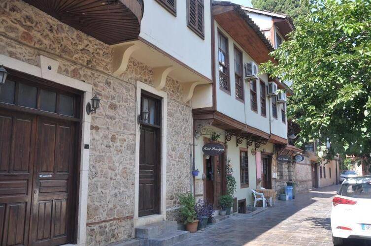 Kont Hostel