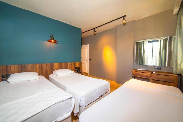 Nebilux Hotel