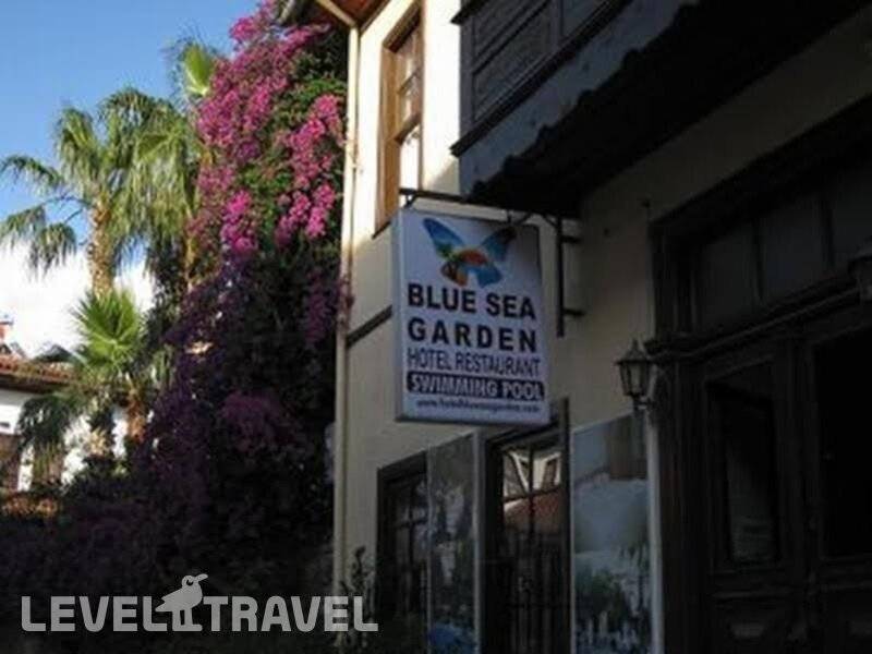 Фотография Blue Sea Garden