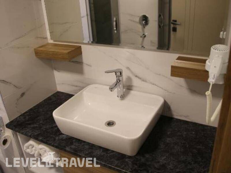 Фотография Golden World Suite Hotel