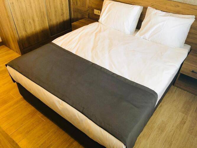 Golden World Suite Hotel
