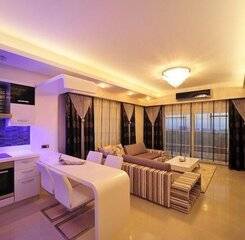 $item['hotel']['name']