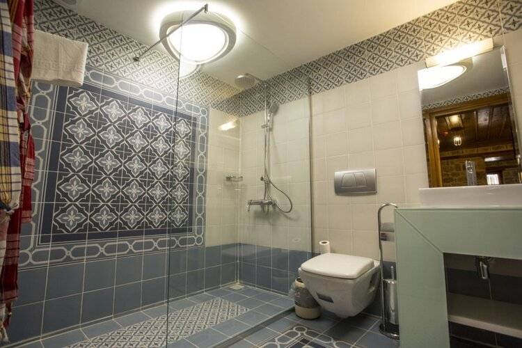 Char Me Boutique Hotel