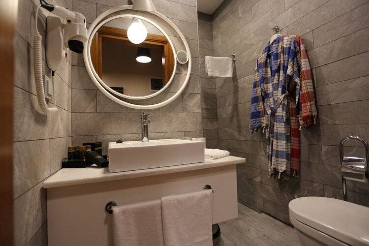 Char Me Boutique Hotel