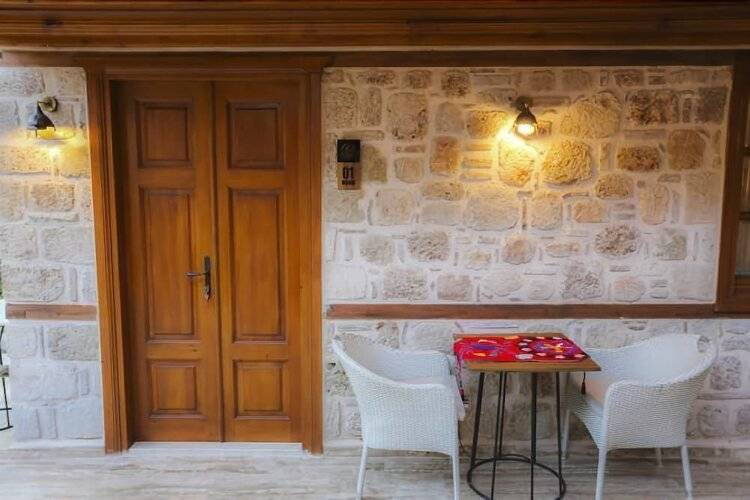 Char Me Boutique Hotel