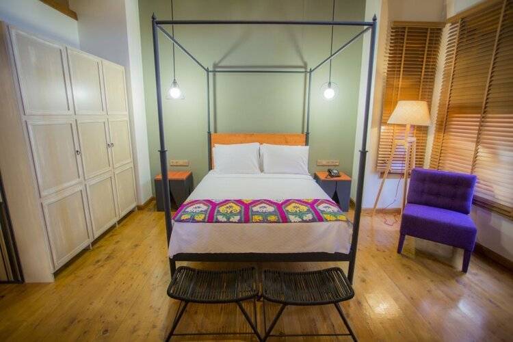 Char Me Boutique Hotel