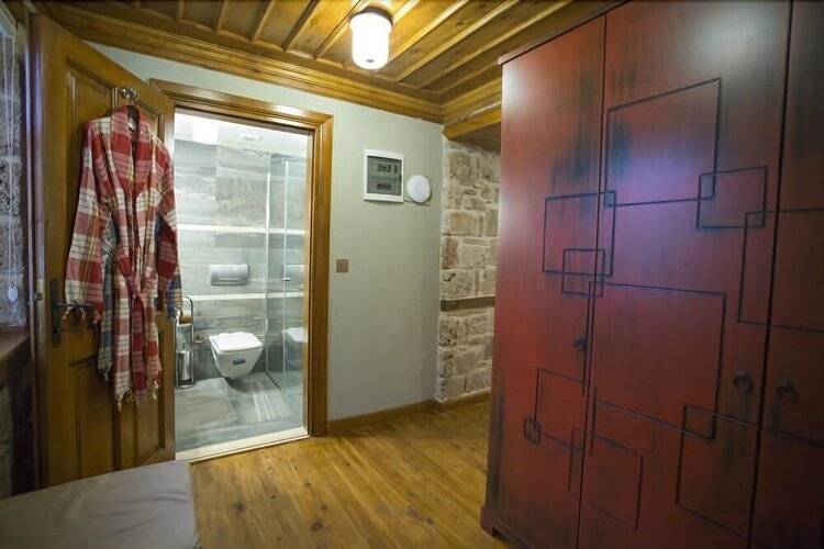 Char Me Boutique Hotel